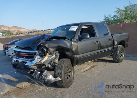 2005 GMC Sierra 1500 Sle z USA, uszkodzony, nr VIN 2GTEC13T151339905